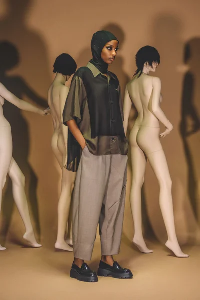 Look 30